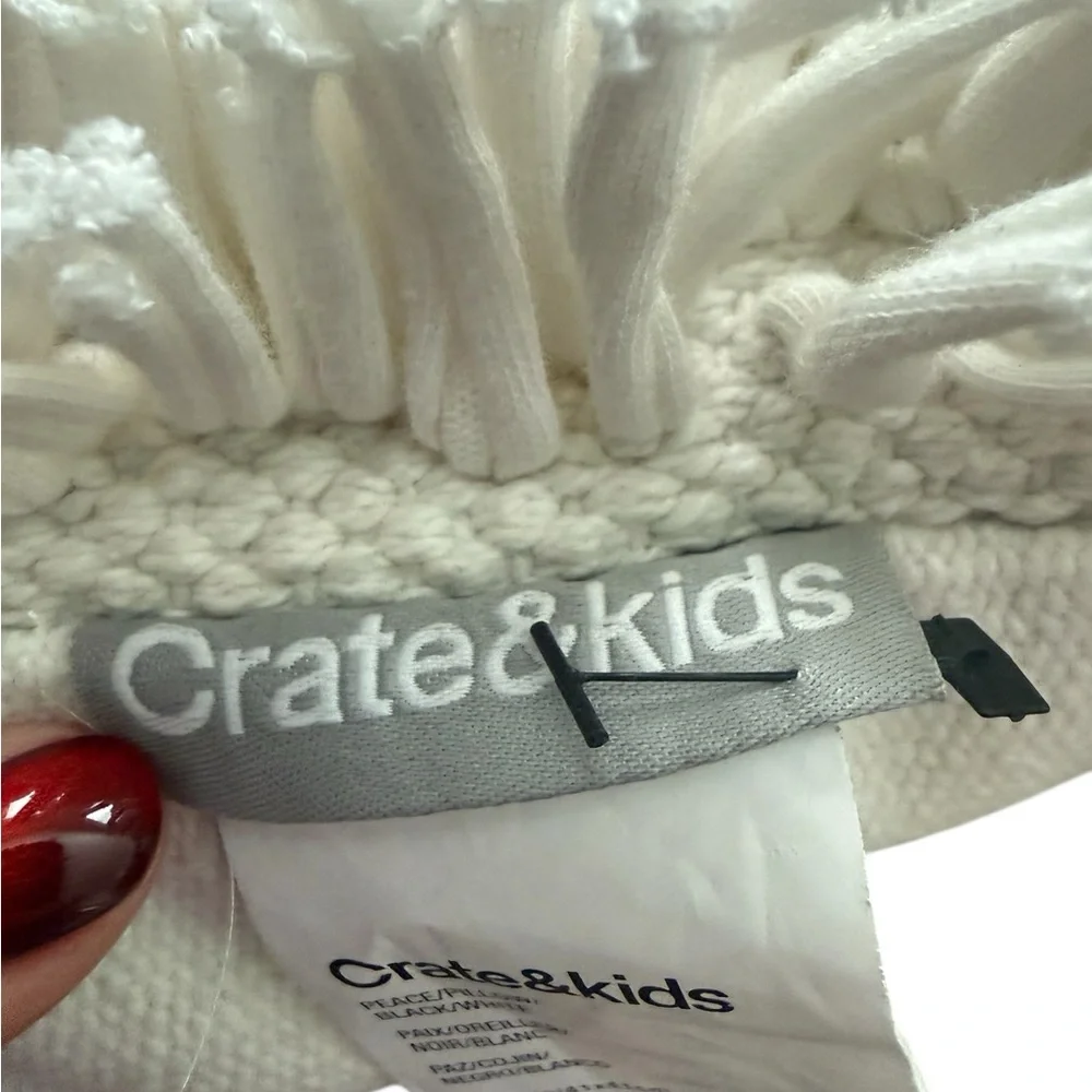 Crate&Barrel bring calm